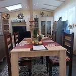 Dahai Ferienwohnung Seebad Warnemünde Schulstraße 1, OG