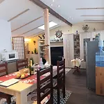 Apartment Dahai Seebad Warnemuende Schulstrasse 1, Og *